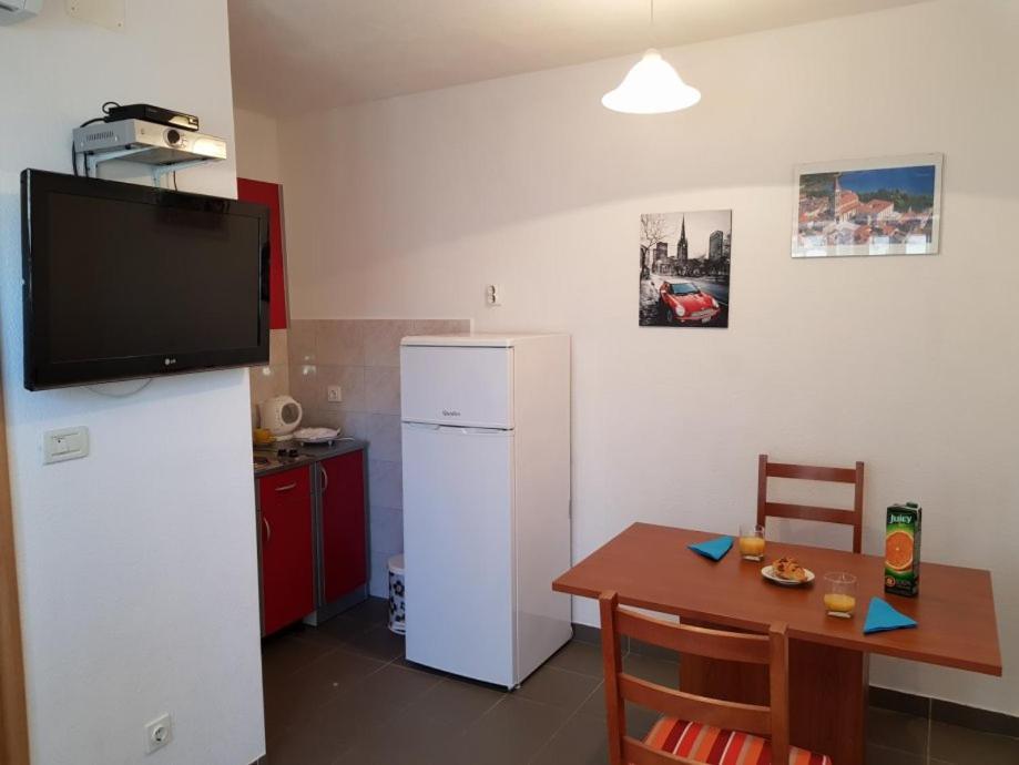 Apartment Murva Seget Vranjica Eksteriør billede